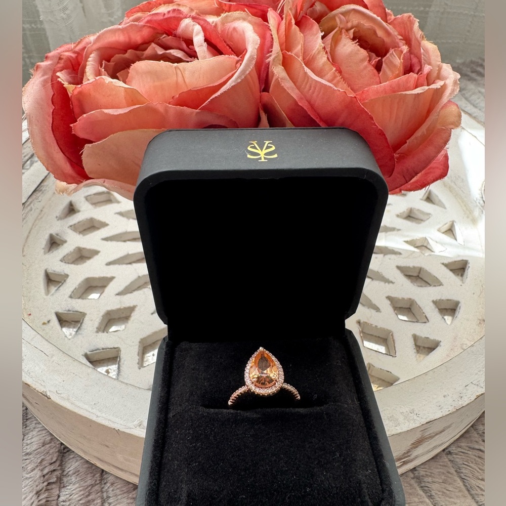 Pear Shape Peach Morganite & White Simulated Diamond Halo Ring - Picture 3 of 5